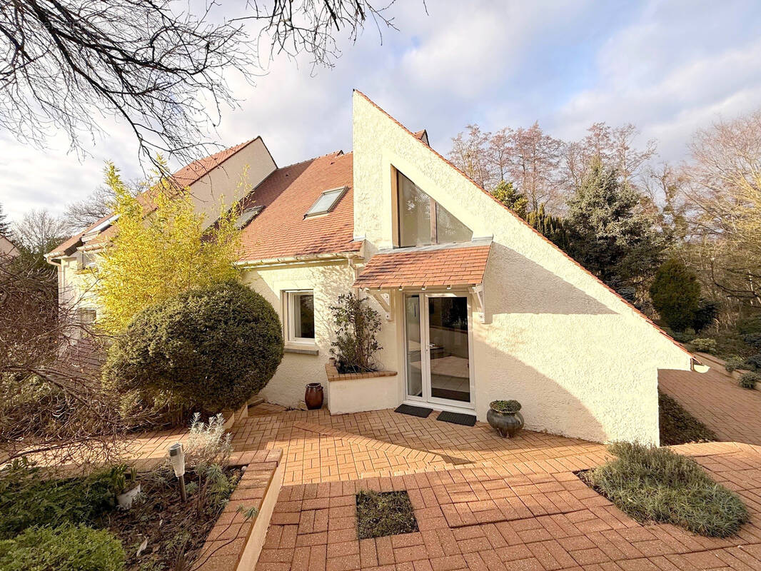 Maison à HOUDAN