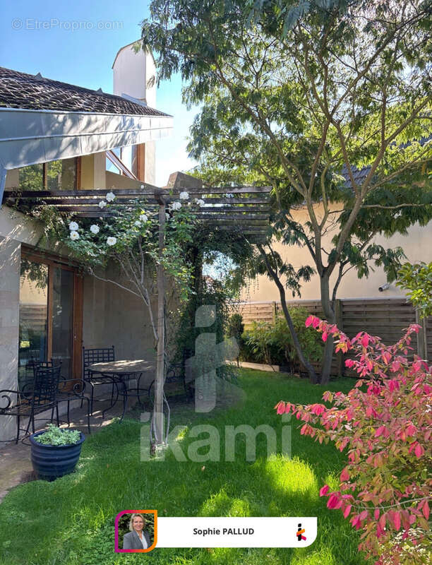 Maison à AULNAY-SOUS-BOIS