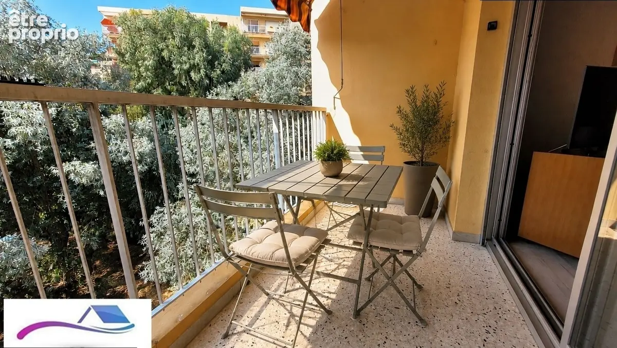 Appartement à MANDELIEU-LA-NAPOULE