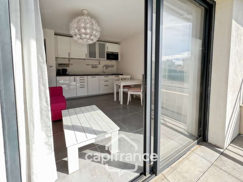 Appartement à BORMES-LES-MIMOSAS
