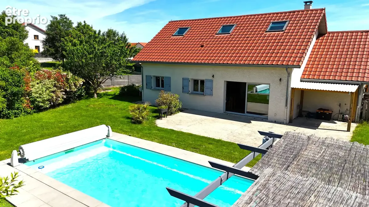 Maison 130 m2 • Piscine • Séjour 50 m2 • 4 Chambres • DPE C - photo 24