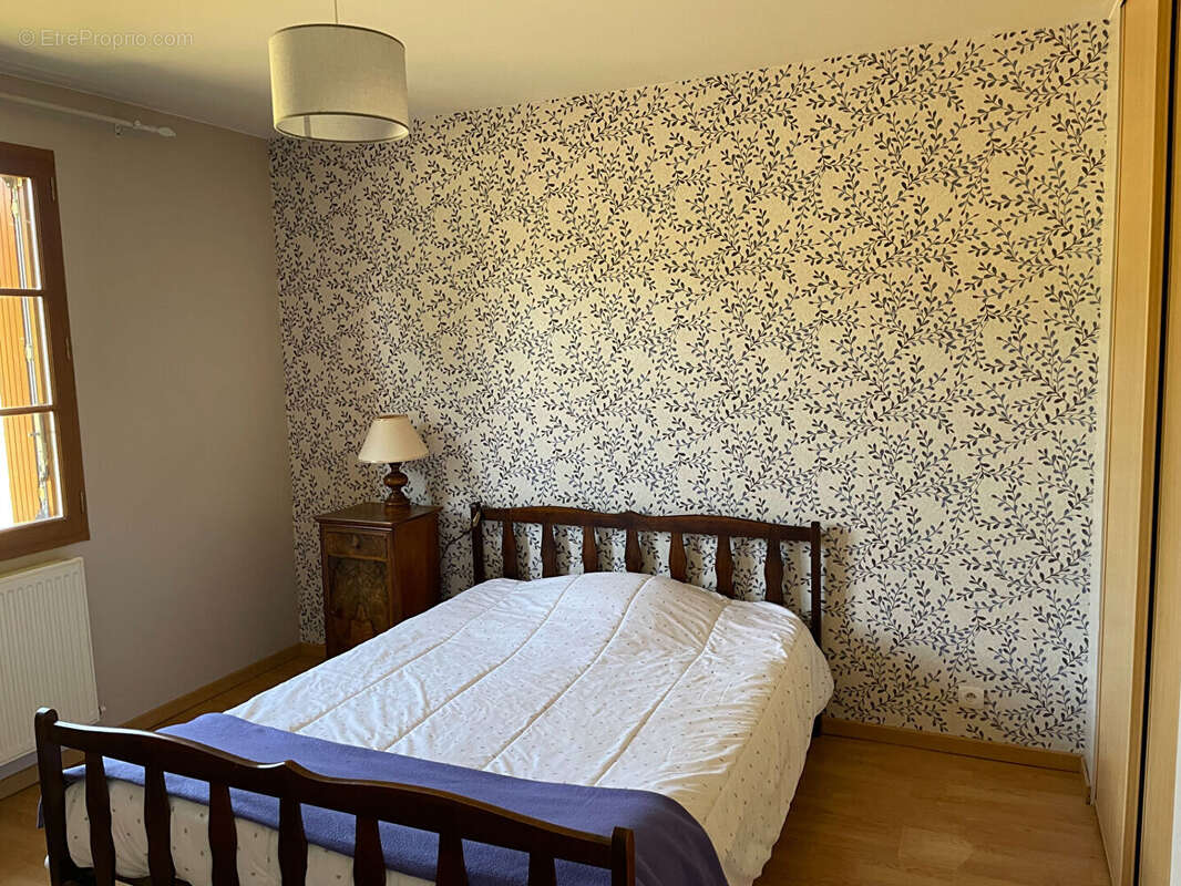 Maison à COUSSAY-LES-BOIS