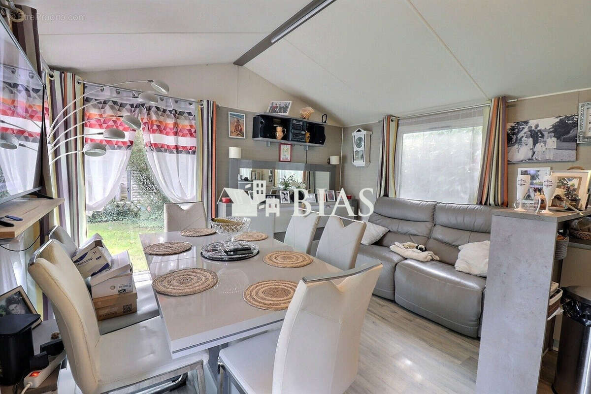 Maison à BLANGY-LE-CHATEAU