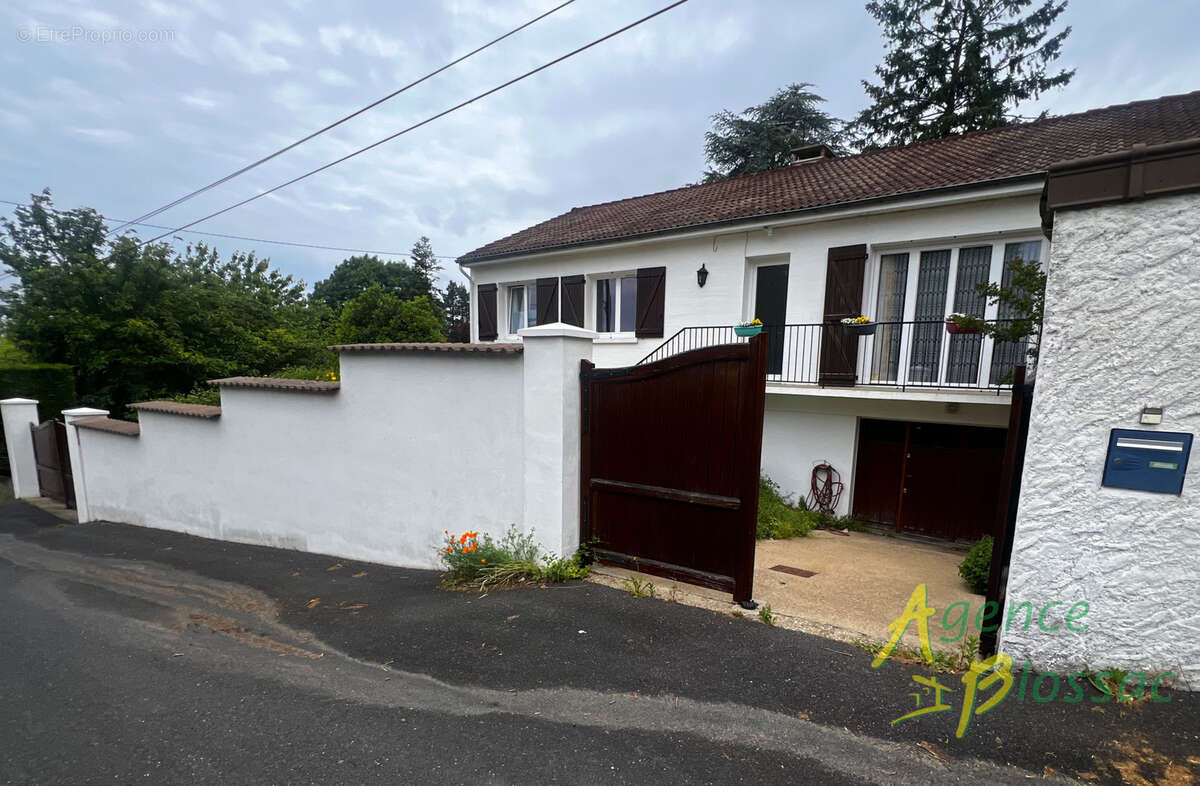 Maison à CHATELLERAULT