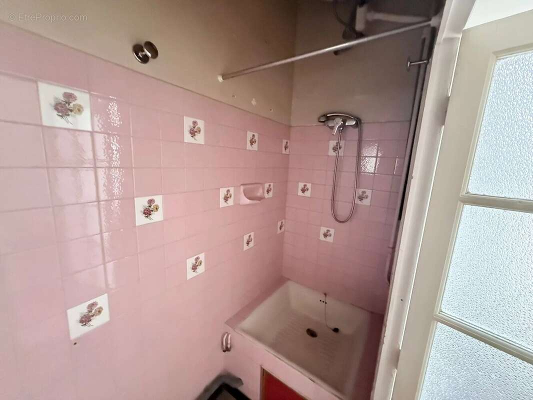 Appartement à MARSEILLE-6E