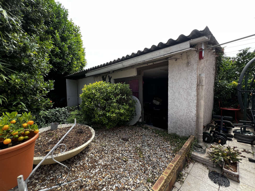 Maison à LE BLANC-MESNIL