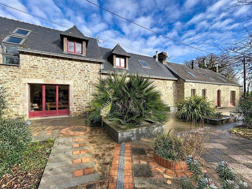 Maison à GUIDEL