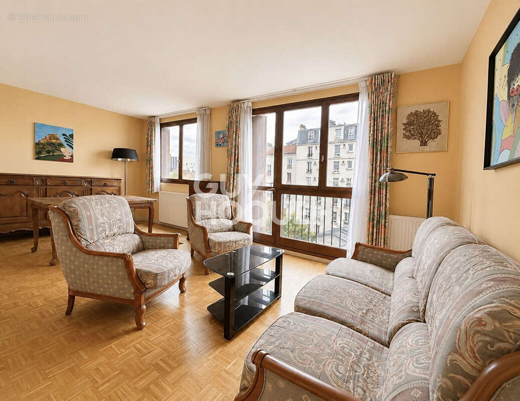 Appartement à SAINT-OUEN