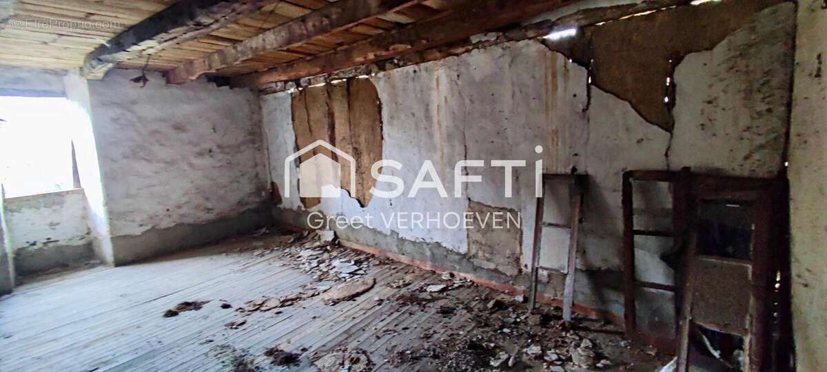 Photo 8 - Maison à NAVES