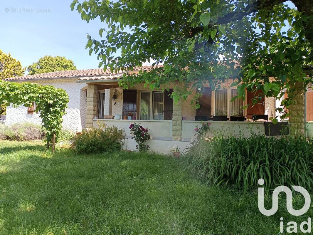 Photo 1 - Maison à FAUGERES