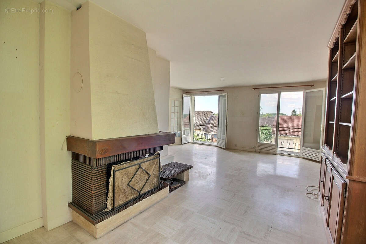 Maison 91 m² à Saint-Florentin  - photo 6