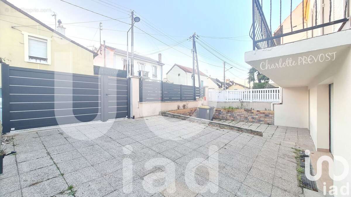 Photo 6 - Maison à SAINT-DENIS