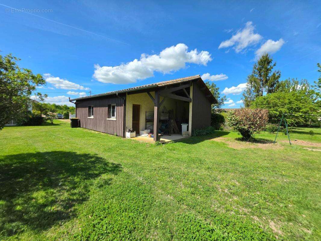 Maison à CASTETS-EN-DORTHE