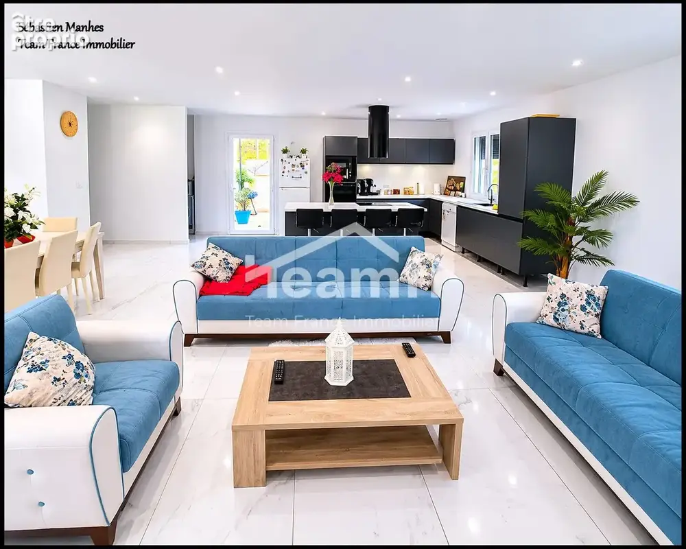 Maison 129 m² à Thiers  - photo 2