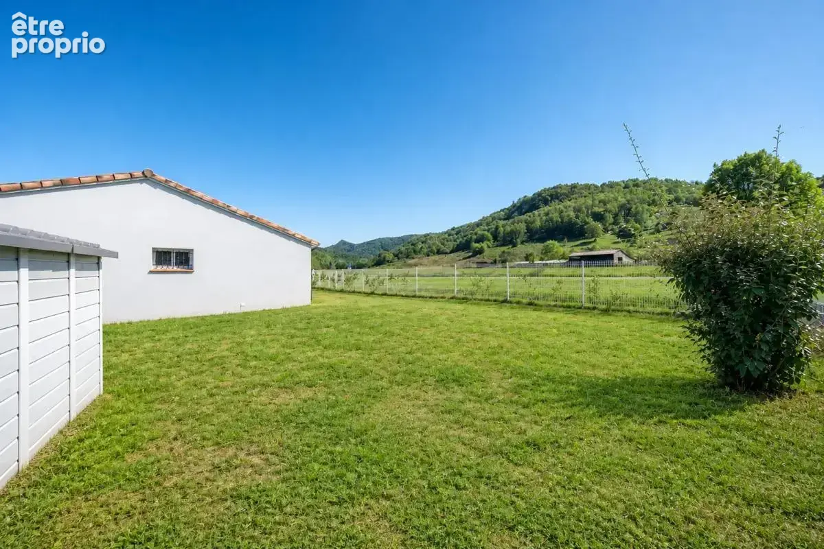 LA BASTIDE-DE-SÉROU – Villa d'environ 157 m², 4 chambres, DPE B, photovoltaïque et vue dégagée - photo 16