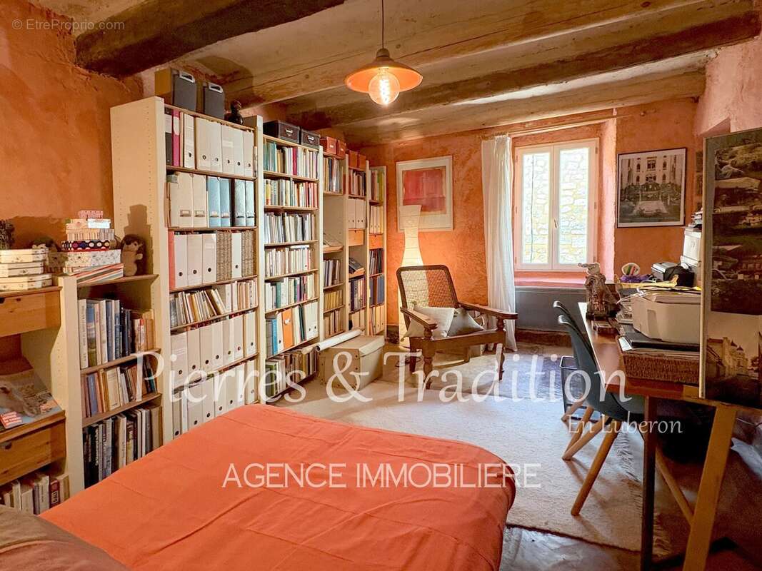 Maison à SAINT-MARTIN-DE-CASTILLON