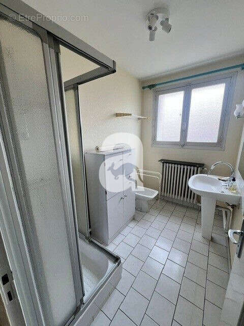 Appartement 72 m² à Soissons  - photo 6