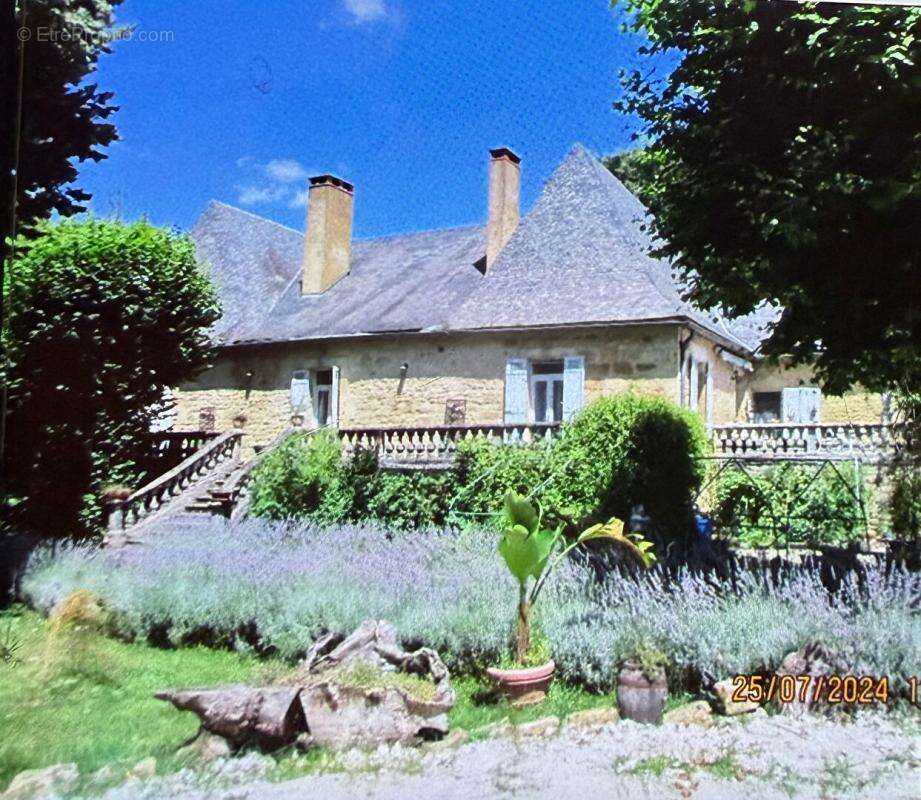 Maison à SARLAT-LA-CANEDA