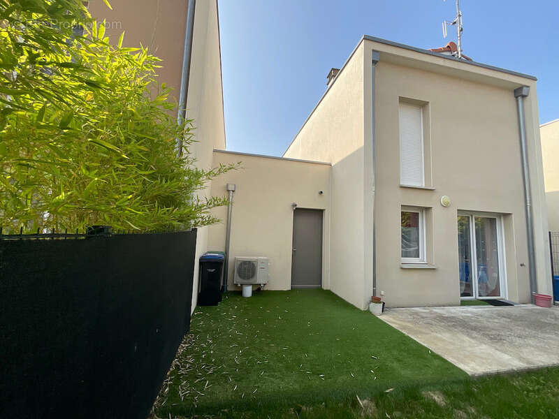 Maison à LEGUEVIN