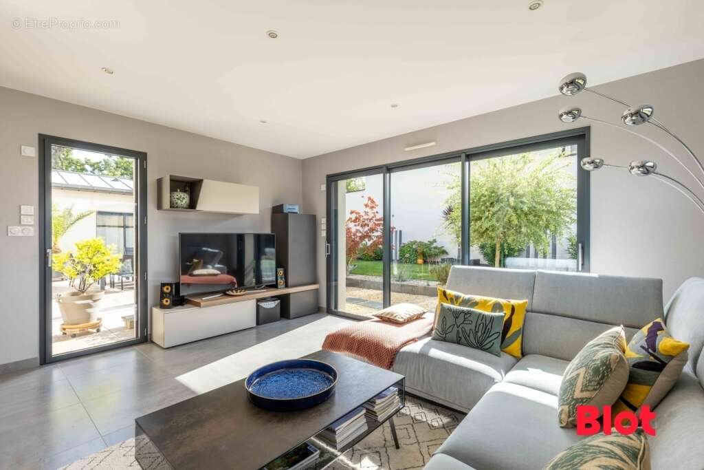 Maison à LA MEZIERE