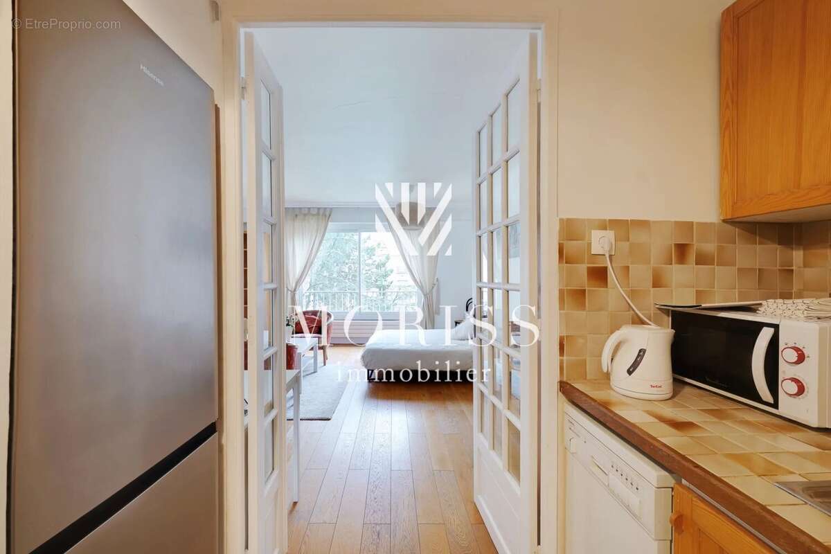 Appartement à PARIS-14E