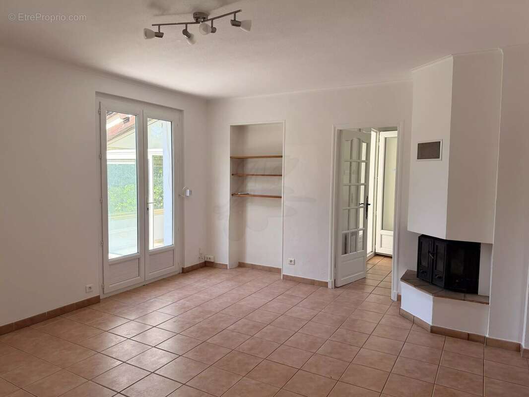 Maison à SEILLANS