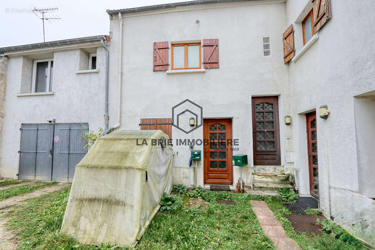 Maison à MAROLLES-EN-BRIE