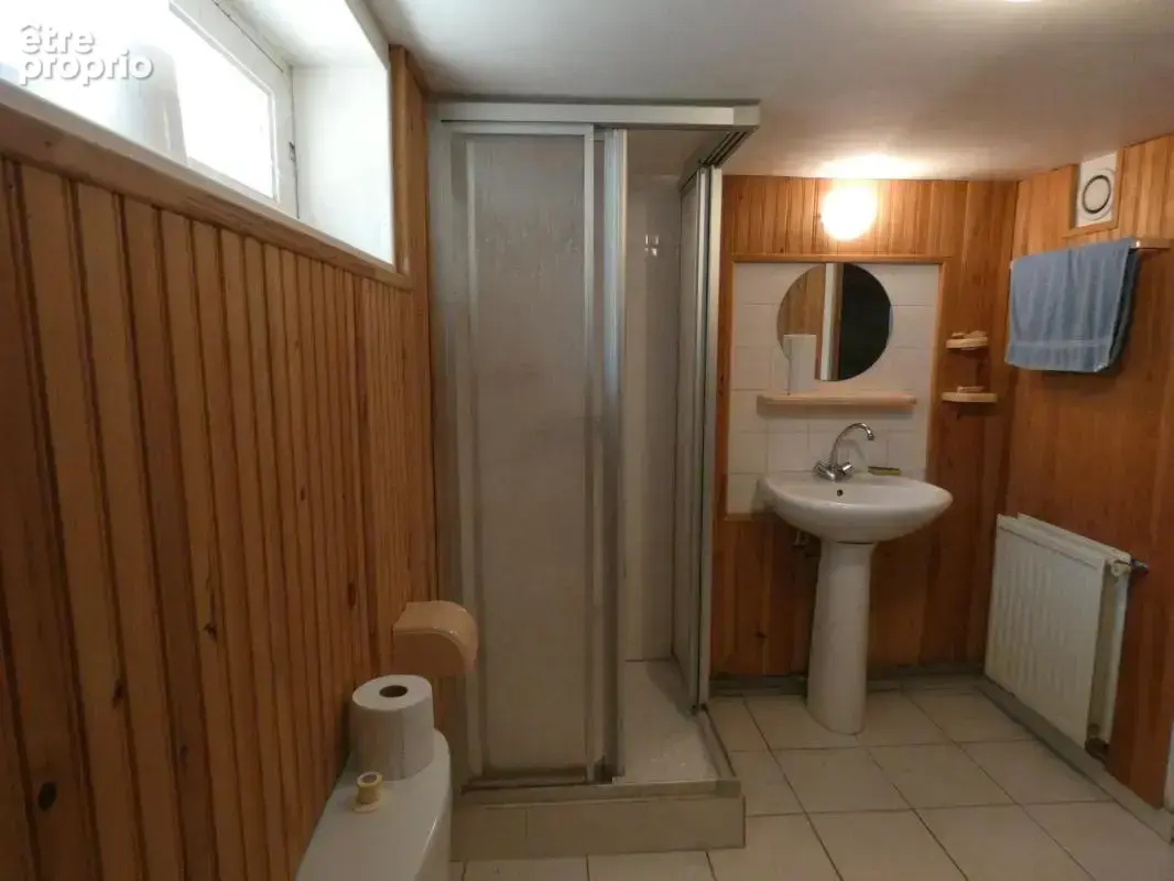 Ecouves-Radon,propriété au calme près centre bourg - photo 9
