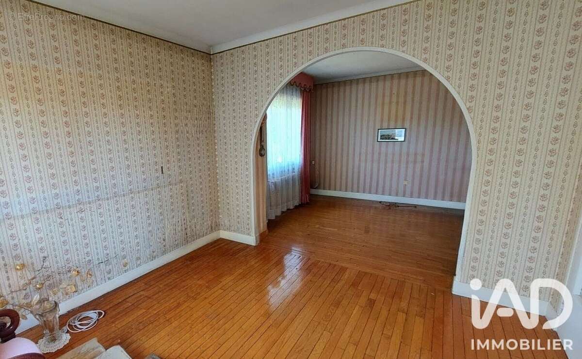 Maison 65 m² à Sainte-Savine  - photo 5