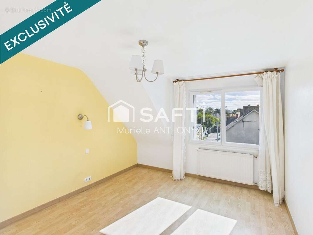 Photo 5 - Appartement à LANDIVISIAU