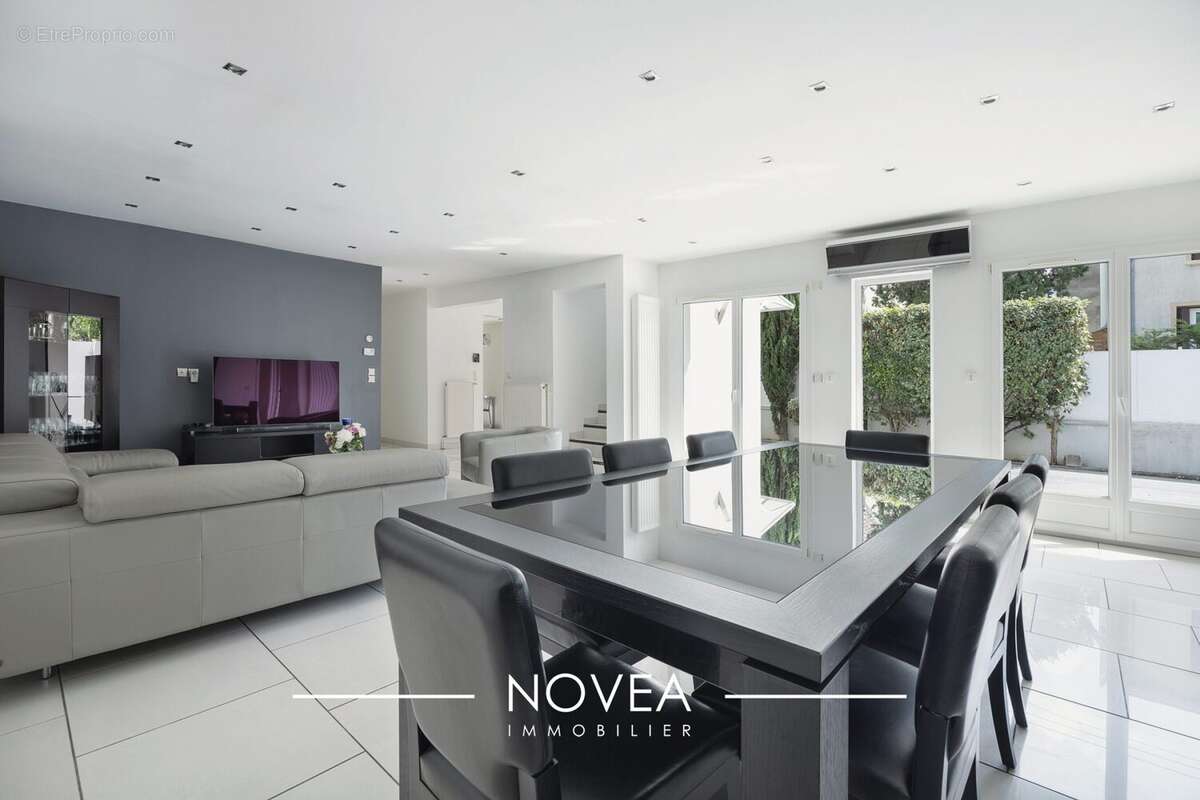Maison 180 m² à Villeurbanne  - photo 5