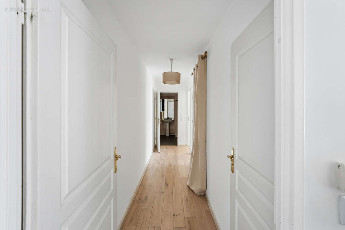 Appartement à SAINT-DENIS