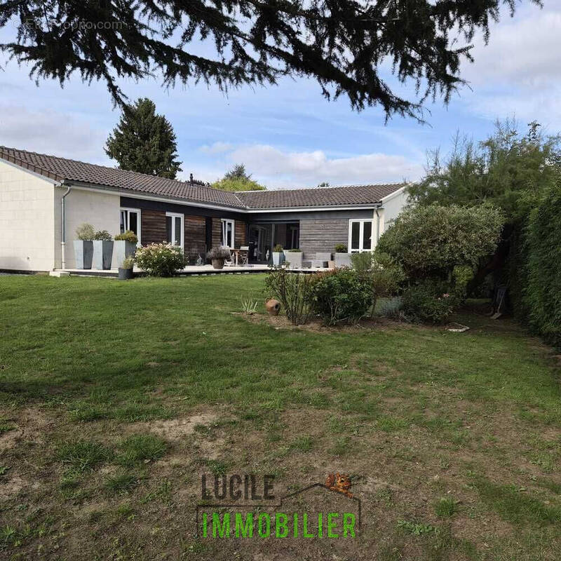 Maison 6 pièces 117m² 1 - Maison à AUTEUIL