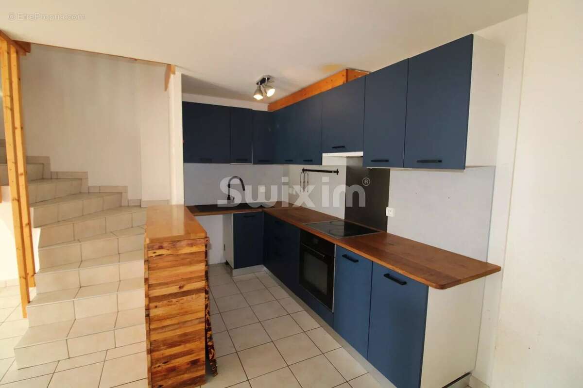 Appartement à PEILLONNEX
