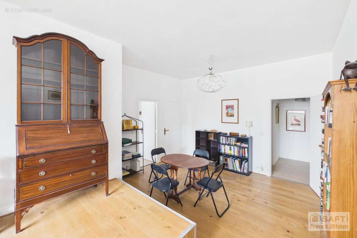 Photo 4 - Appartement à LEVALLOIS-PERRET