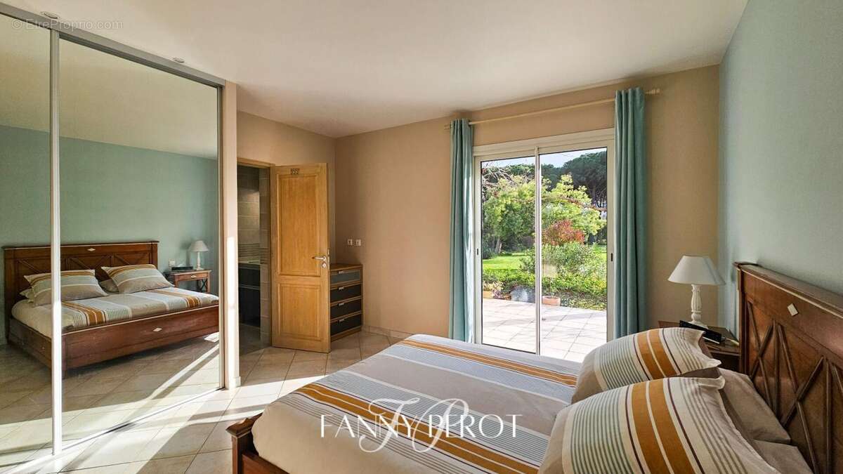 Maison à SAINT-CYPRIEN