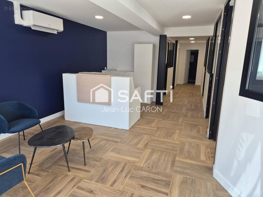 Photo 1 - Commerce à MOULINS