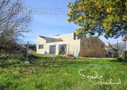 Maison à MONTLIEU-LA-GARDE