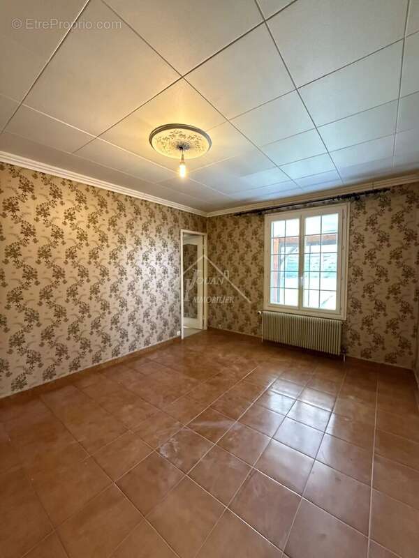 Maison à DOMERAT