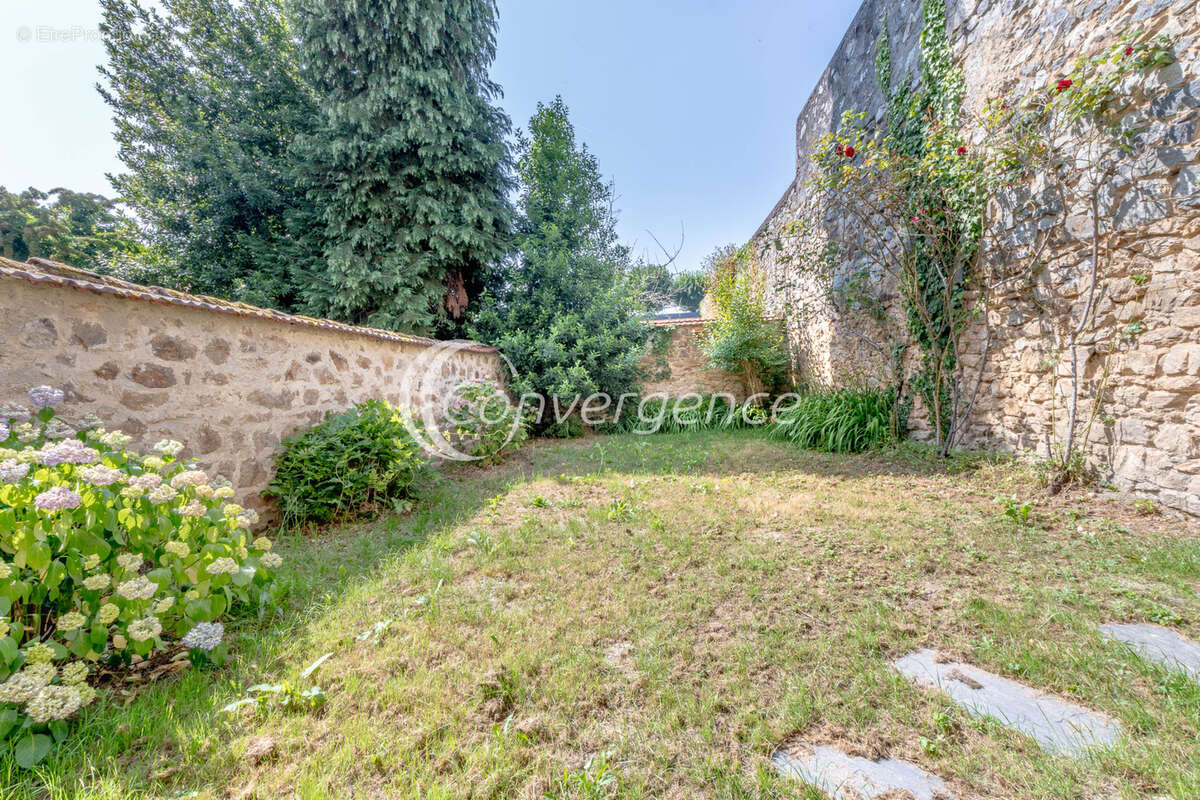 Maison de ville année 30, rénovée intégralement, 4 chambres avec jardin - photo 21