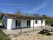 Maison à LIZAC