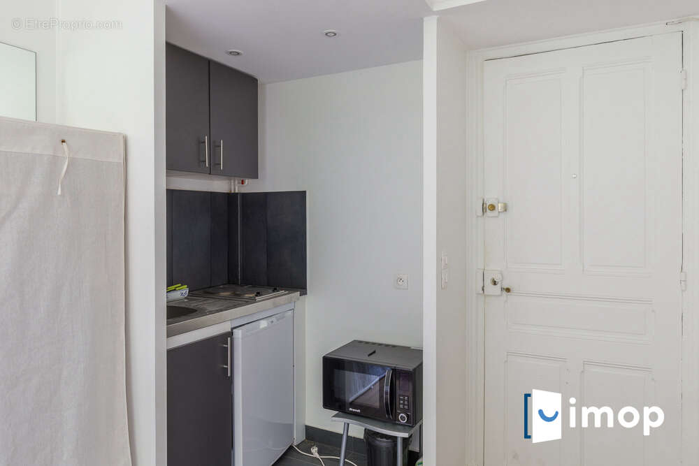 Appartement à PARIS-10E