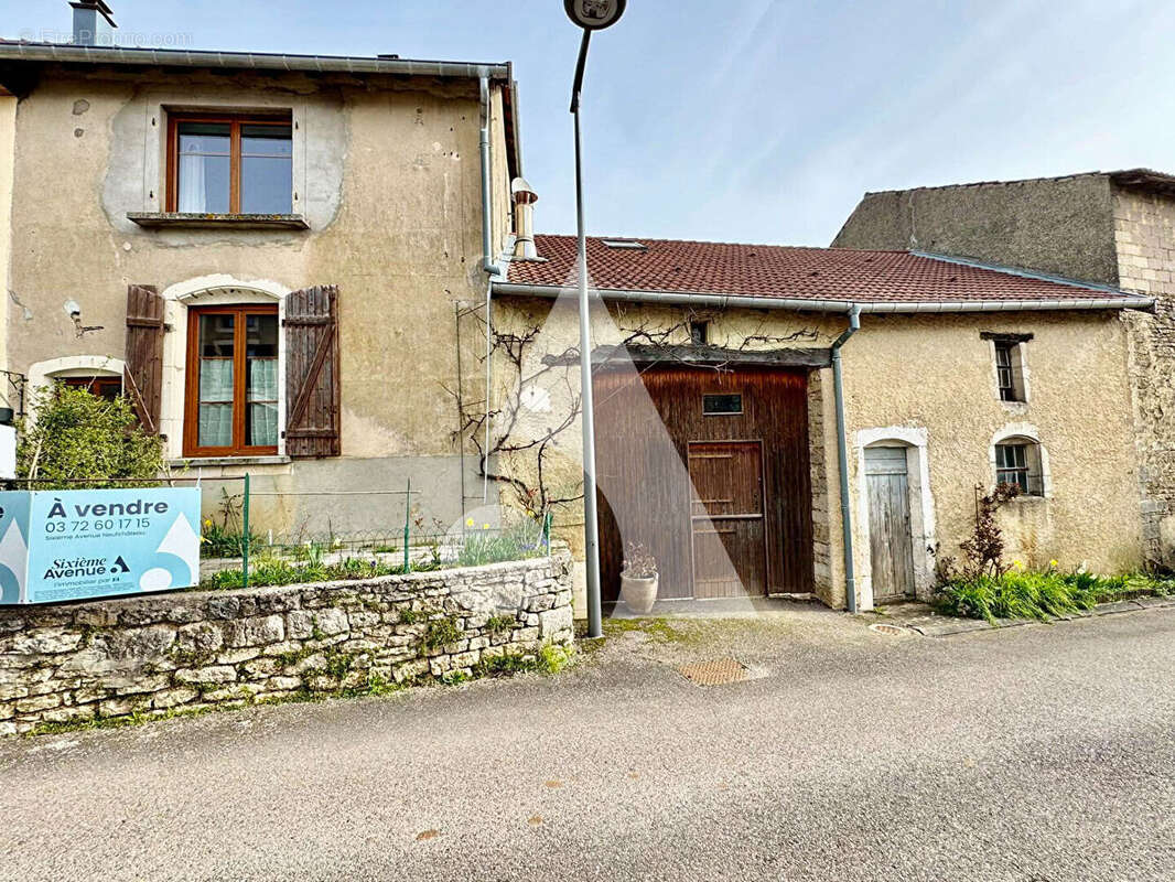 Maison à CERTILLEUX