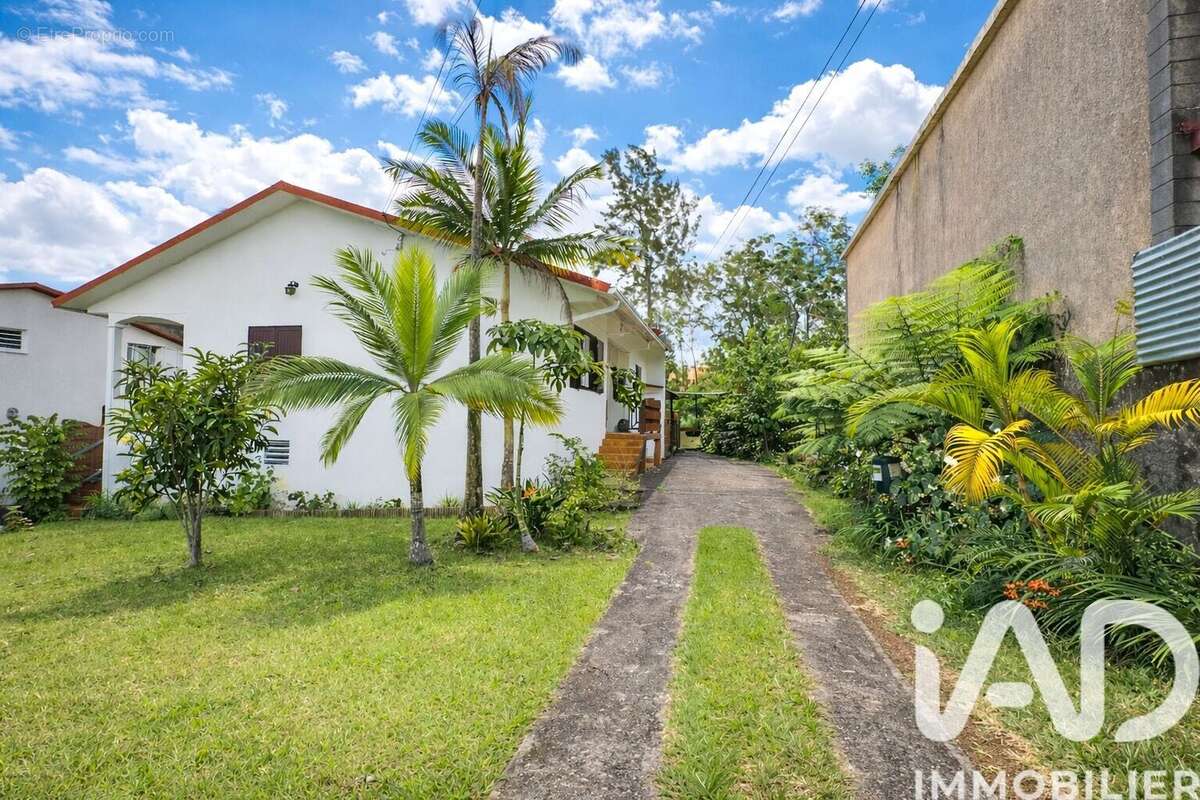 Photo 2 - Maison à LE TAMPON