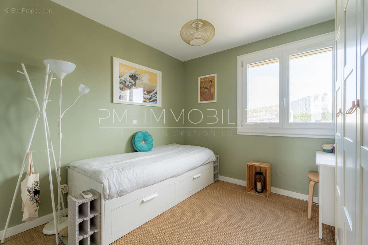 Appartement à MARSEILLE-9E