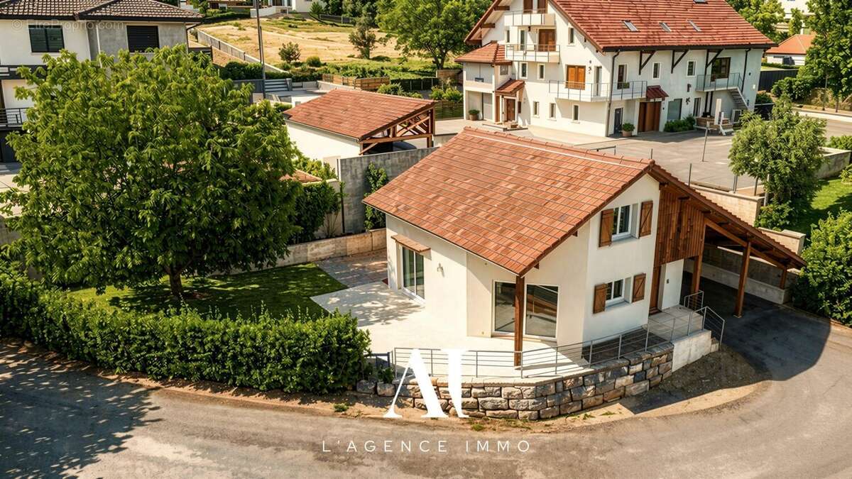 Maison 143 m² à Thoiry  - photo 2