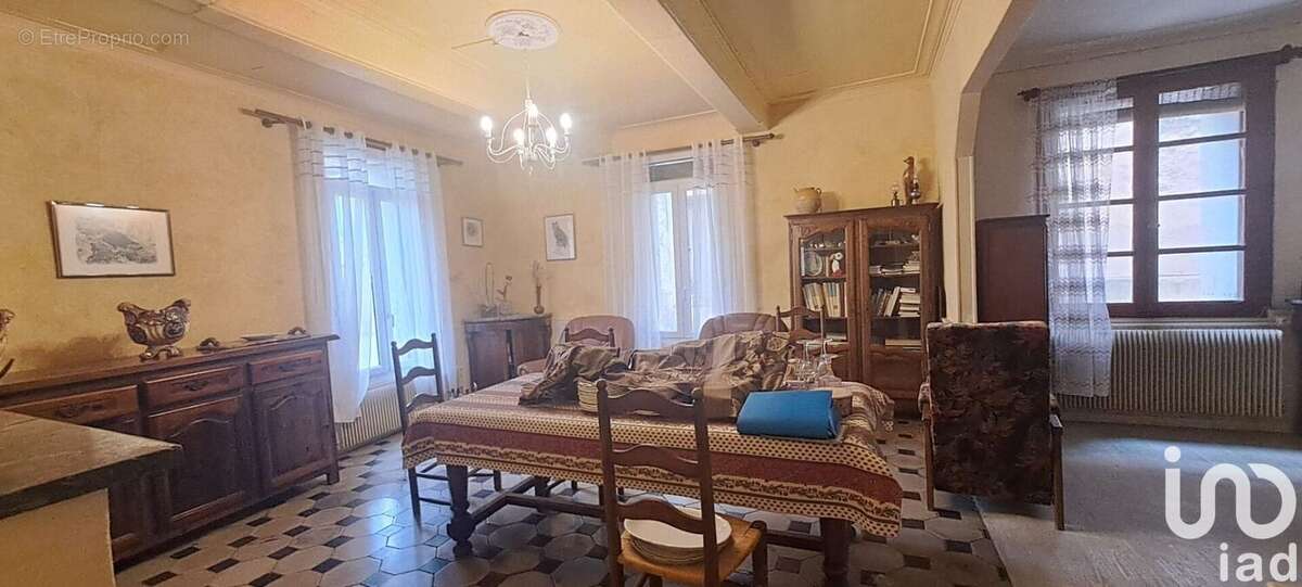 Photo 3 - Maison à JONQUIERES