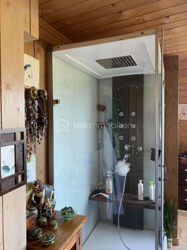 Maison à COURVILLE-SUR-EURE