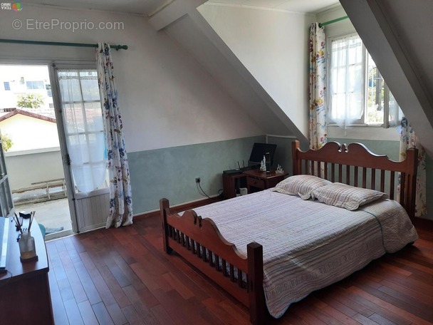 Maison à BRAS-PANON