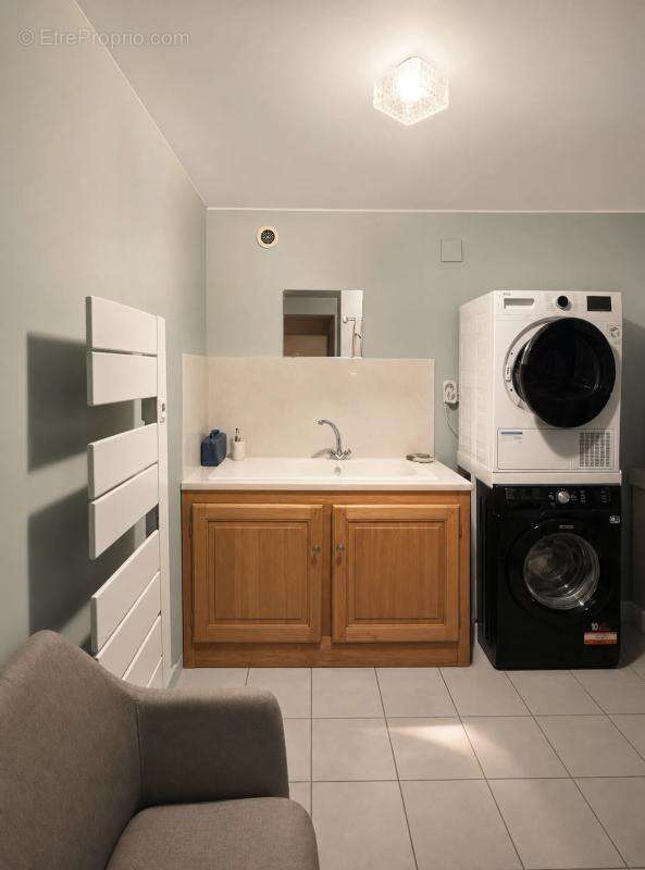 Maison de caractère en pierre, 204 m², studio indépendant - photo 16